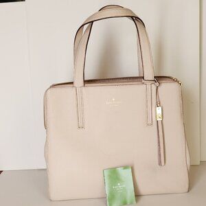 Kate Spade Hand Bag/Shoulder Bag. Color beige.  Measures 14" x 11" x 6"